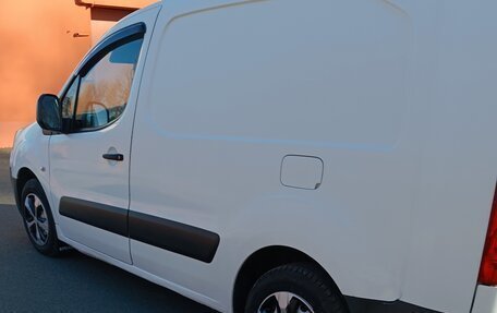 Peugeot Partner II рестайлинг 2, 2011 год, 750 000 рублей, 7 фотография