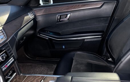 Mercedes-Benz E-Класс, 2014 год, 1 750 000 рублей, 11 фотография