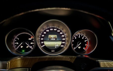 Mercedes-Benz E-Класс, 2014 год, 1 750 000 рублей, 13 фотография
