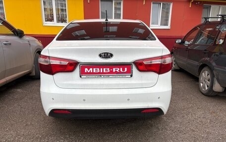KIA Rio III рестайлинг, 2012 год, 530 000 рублей, 1 фотография