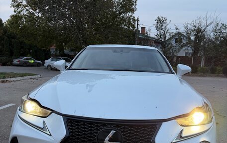Lexus IS III, 2016 год, 1 850 000 рублей, 8 фотография