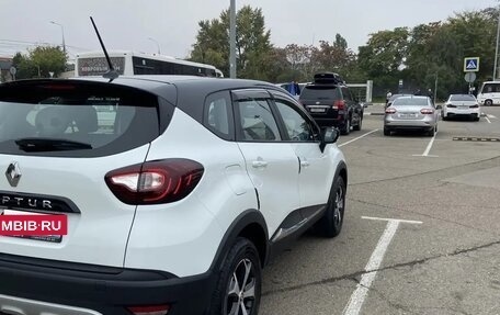 Renault Kaptur I рестайлинг, 2022 год, 2 100 000 рублей, 6 фотография