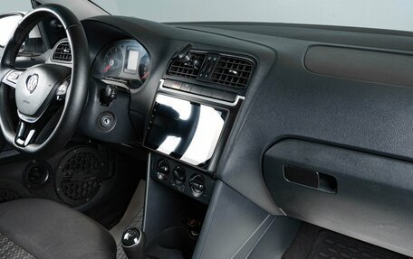 Volkswagen Polo VI (EU Market), 2019 год, 999 000 рублей, 11 фотография