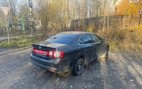 Volkswagen Jetta VII, 2009 год, 200 000 рублей, 4 фотография