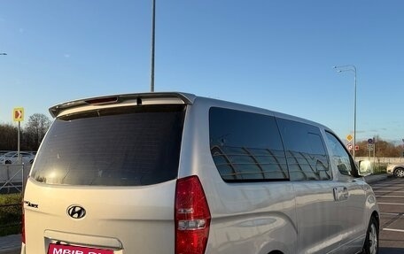Hyundai Grand Starex Grand Starex I рестайлинг 2, 2008 год, 1 290 000 рублей, 6 фотография