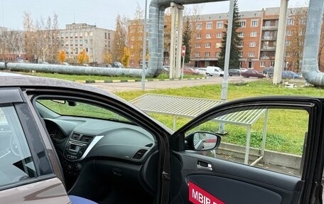 Hyundai Solaris II рестайлинг, 2016 год, 970 000 рублей, 10 фотография
