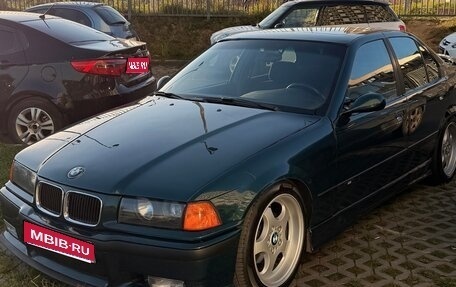 BMW 3 серия, 1994 год, 899 990 рублей, 1 фотография