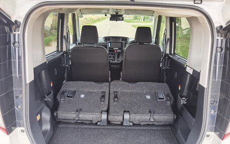Toyota Roomy I, 2022 год, 1 050 000 рублей, 13 фотография