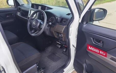 Toyota Roomy I, 2022 год, 1 050 000 рублей, 16 фотография
