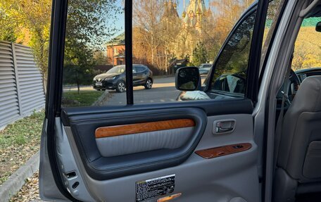 Lexus LX II, 2004 год, 2 250 000 рублей, 26 фотография