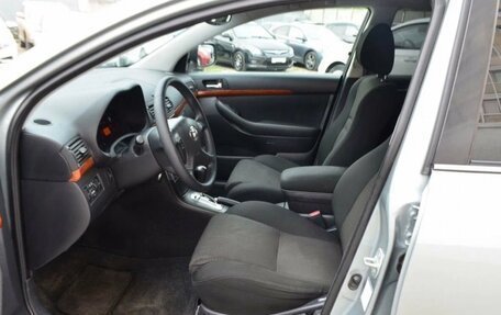 Toyota Avensis III рестайлинг, 2007 год, 980 000 рублей, 6 фотография