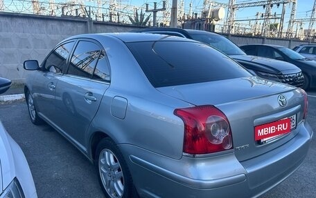 Toyota Avensis III рестайлинг, 2007 год, 980 000 рублей, 3 фотография