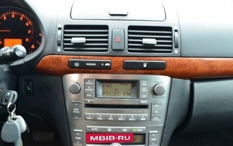Toyota Avensis III рестайлинг, 2007 год, 980 000 рублей, 10 фотография