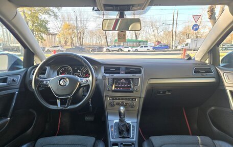 Volkswagen Golf VII рестайлинг, 2013 год, 1 090 000 рублей, 5 фотография