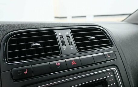 Volkswagen Polo VI (EU Market), 2017 год, 1 249 900 рублей, 13 фотография