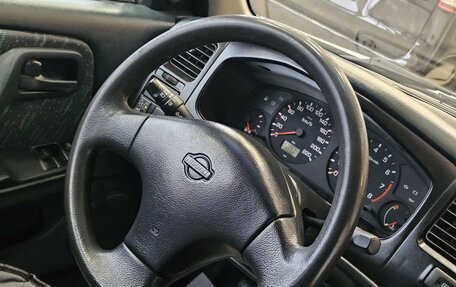 Nissan Primera II рестайлинг, 1998 год, 388 000 рублей, 20 фотография