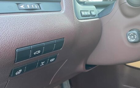 Lexus RX IV рестайлинг, 2016 год, 3 900 000 рублей, 20 фотография