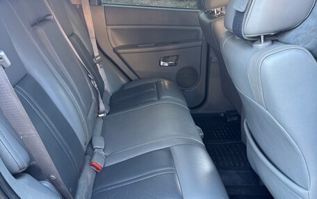 Jeep Grand Cherokee, 2005 год, 1 300 000 рублей, 14 фотография
