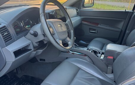 Jeep Grand Cherokee, 2005 год, 1 300 000 рублей, 11 фотография