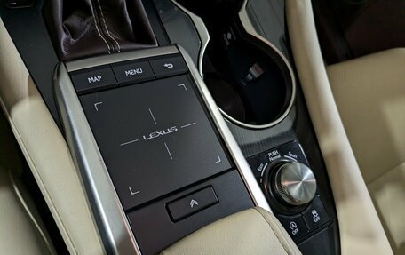 Lexus RX IV рестайлинг, 2019 год, 4 250 000 рублей, 20 фотография