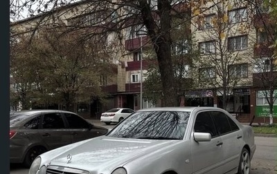 Mercedes-Benz E-Класс, 1998 год, 420 000 рублей, 1 фотография