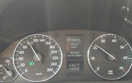 Mercedes-Benz C-Класс, 2006 год, 700 000 рублей, 10 фотография