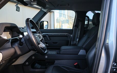 Land Rover Defender II, 2020 год, 4 990 000 рублей, 16 фотография