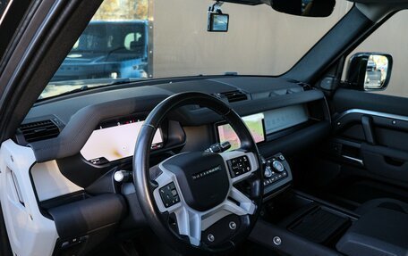 Land Rover Defender II, 2020 год, 4 990 000 рублей, 15 фотография