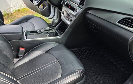 Hyundai Sonata VII, 2018 год, 2 200 000 рублей, 14 фотография