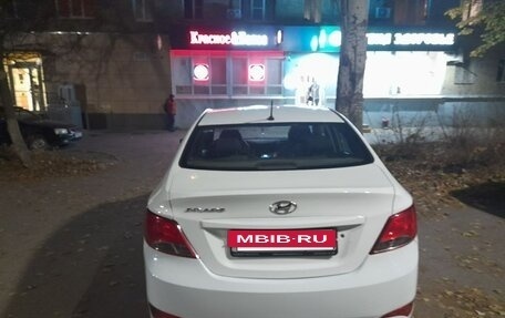 Hyundai Solaris II рестайлинг, 2016 год, 950 000 рублей, 4 фотография