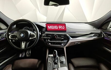 BMW 6 серия, 2017 год, 3 795 000 рублей, 11 фотография