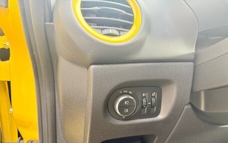 Opel Corsa D рестайлинг _i, 2011 год, 549 000 рублей, 16 фотография