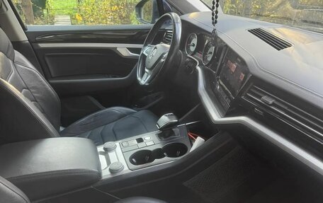 Volkswagen Touareg III, 2018 год, 3 500 рублей, 5 фотография