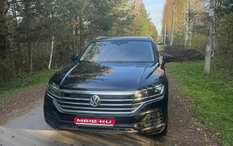 Volkswagen Touareg III, 2018 год, 3 500 рублей, 1 фотография