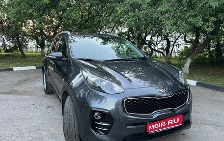KIA Sportage IV рестайлинг, 2018 год, 2 600 000 рублей, 1 фотография