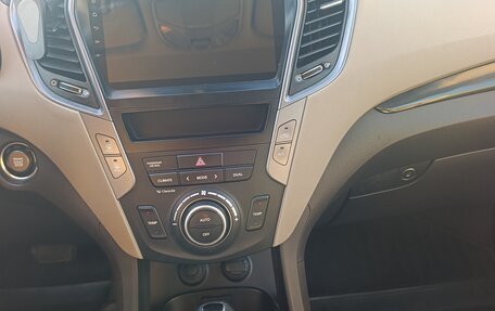 Hyundai Santa Fe III рестайлинг, 2013 год, 2 300 000 рублей, 5 фотография