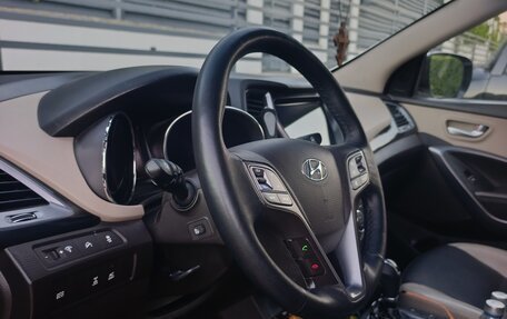 Hyundai Santa Fe III рестайлинг, 2013 год, 2 300 000 рублей, 29 фотография