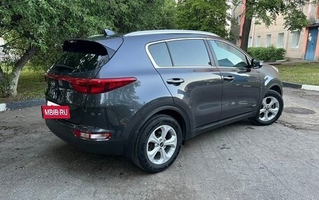 KIA Sportage IV рестайлинг, 2018 год, 2 600 000 рублей, 4 фотография