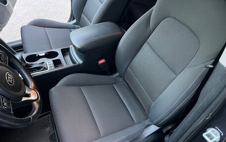 KIA Sportage IV рестайлинг, 2018 год, 2 600 000 рублей, 15 фотография