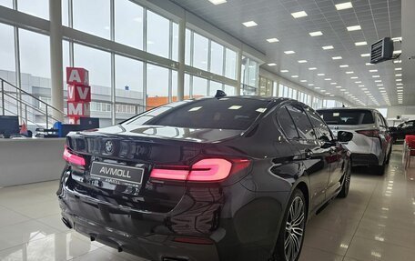 BMW 5 серия, 2018 год, 3 589 000 рублей, 8 фотография