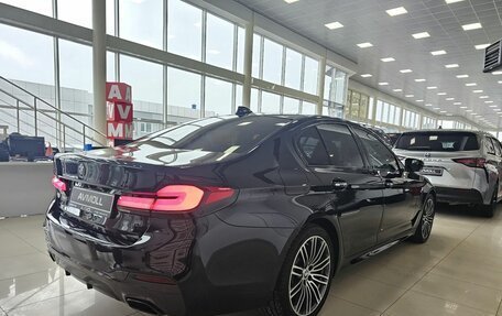 BMW 5 серия, 2018 год, 3 589 000 рублей, 9 фотография