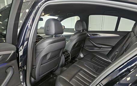 BMW 5 серия, 2018 год, 3 589 000 рублей, 14 фотография