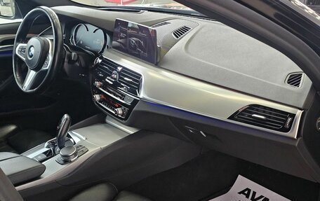 BMW 5 серия, 2018 год, 3 589 000 рублей, 18 фотография