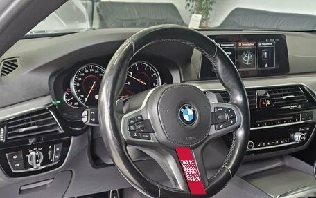 BMW 5 серия, 2018 год, 3 589 000 рублей, 12 фотография