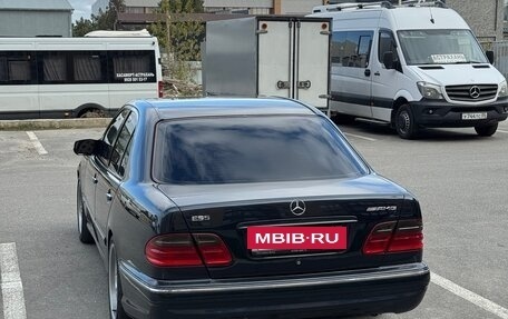 Mercedes-Benz E-Класс, 2001 год, 1 300 000 рублей, 6 фотография