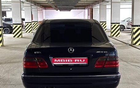 Mercedes-Benz E-Класс, 2001 год, 1 300 000 рублей, 12 фотография