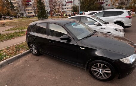 BMW 1 серия, 2008 год, 800 000 рублей, 3 фотография