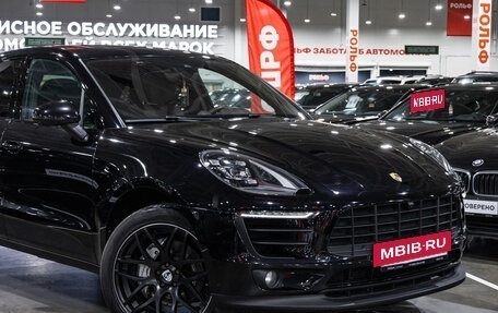 Porsche Macan I рестайлинг, 2016 год, 4 220 000 рублей, 5 фотография