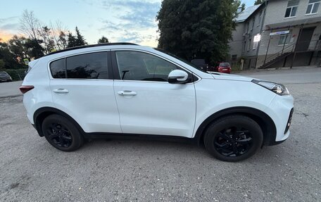 KIA Sportage IV рестайлинг, 2020 год, 3 100 000 рублей, 2 фотография