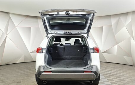 Toyota RAV4, 2020 год, 3 197 000 рублей, 12 фотография
